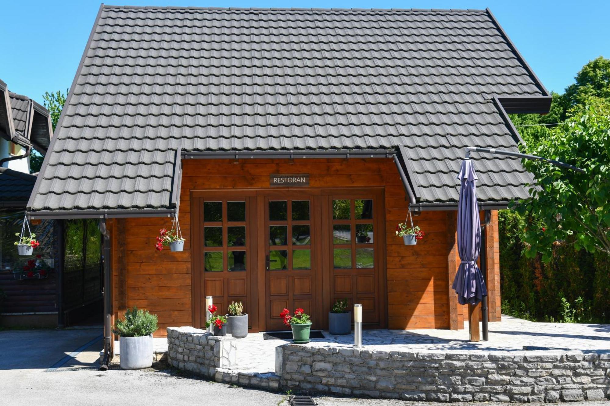 Villa Cancar Grabovac  Exterior foto